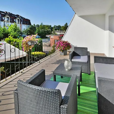 Apartment Flat With A Large Terrace, Kolobrzeg